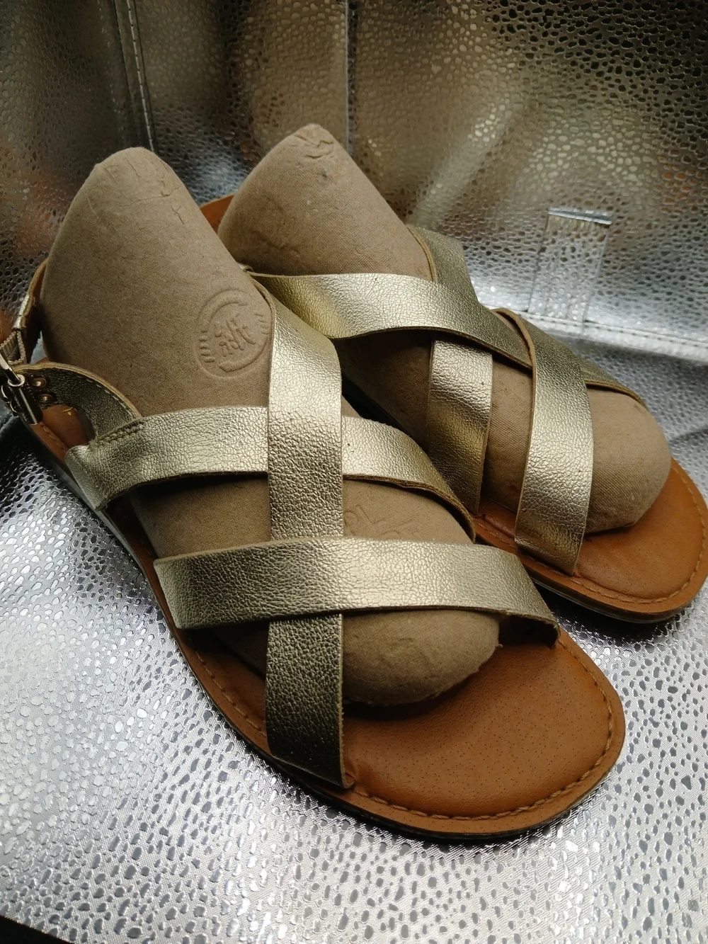 Franco Sarto Metallic Gold Crisscross Leather Sandals Women's Size 7*